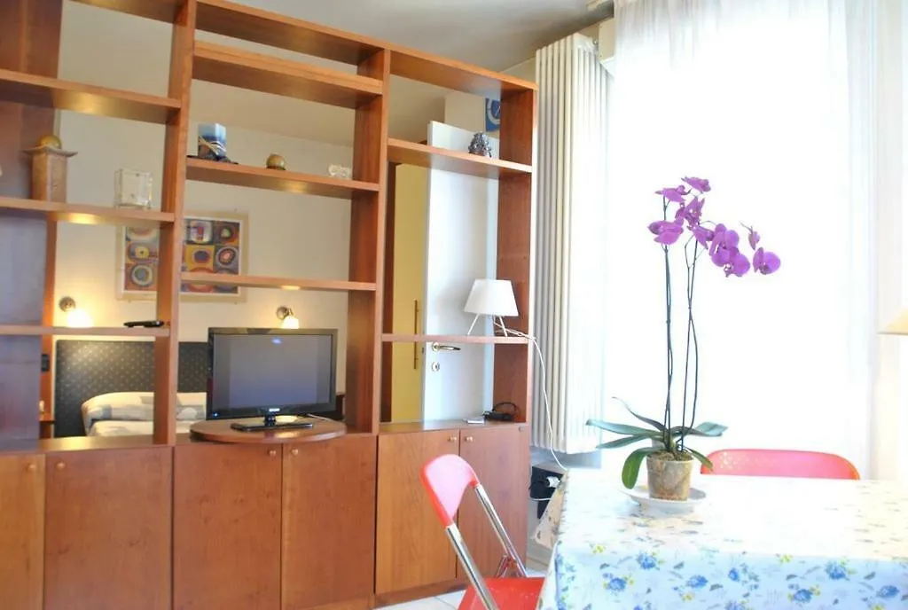 Monolocale Porta San Vitale - Dimore Bolognesi 公寓